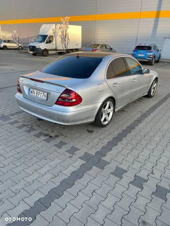 Mercedes-Benz Klasa E 280 CDI T Avantgarde - 10