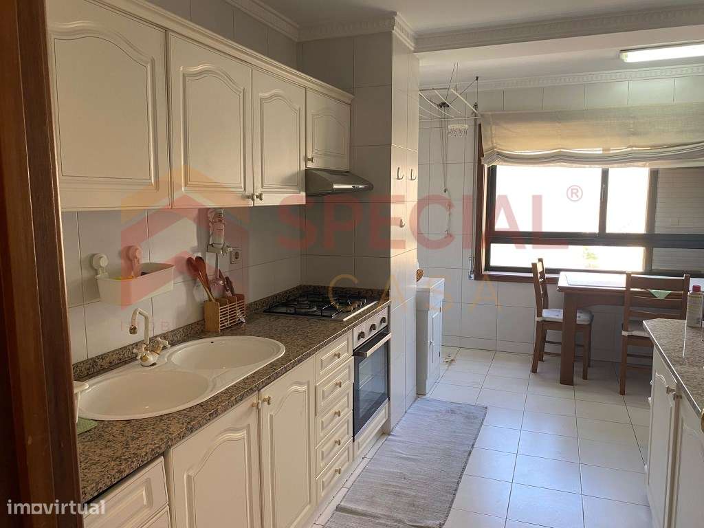 Apartamento T2 Mobiliado Pronto a Habitar-9