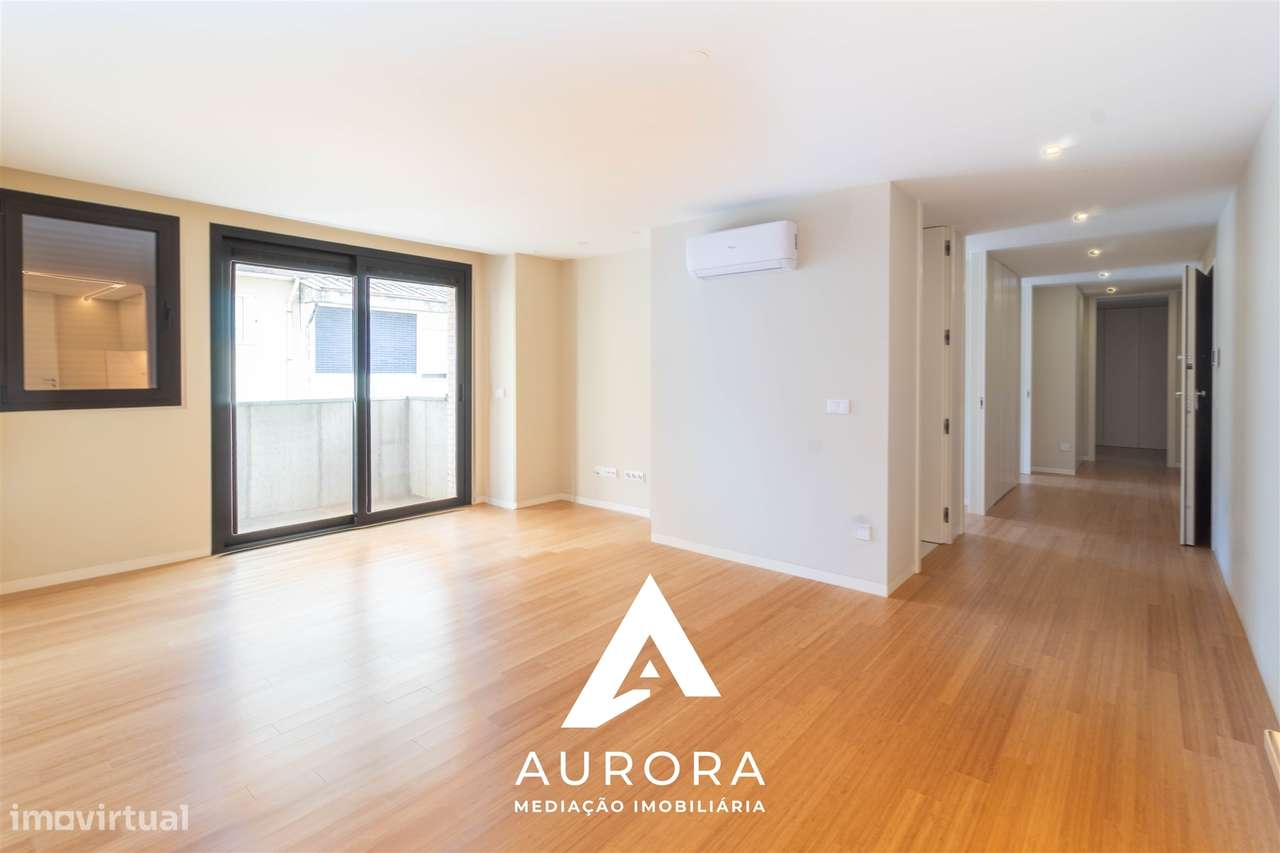 Exclusivo Apartamento T3 de Luxo no Centro de Espinho - Grande imagem: 1/30
