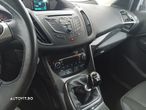 Ford Kuga - 11