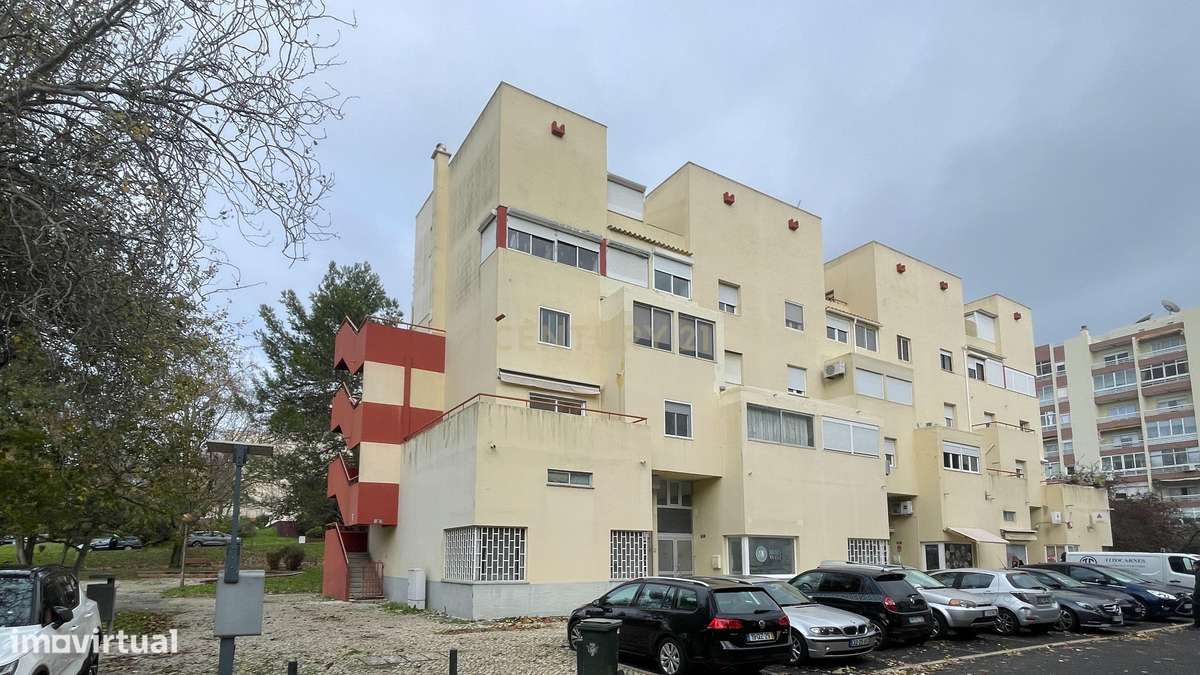 Apartamento T3 Duplex - Telheiras - 5 min Metro-19