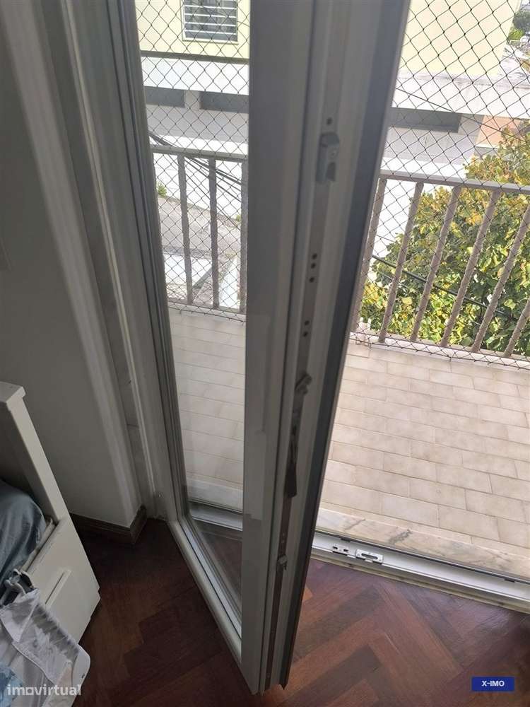 Apartamento T2 Venda em Santa Iria de Azoia, São João da Talha e Bobad-48