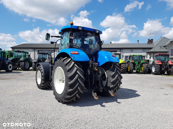 New Holland T6070 - 6