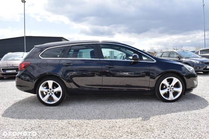 Opel Astra 1.4 Turbo Sports Tourer - 5