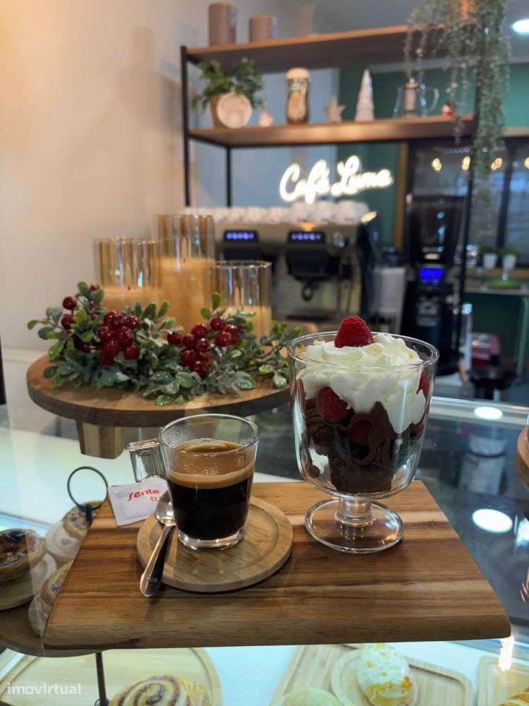Excelente Oportunidade de Cafe Gourmet no Centro da Maia-9