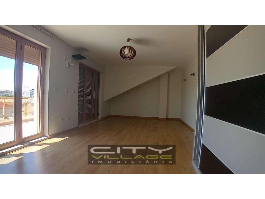 Moradia Zona Montijo-19