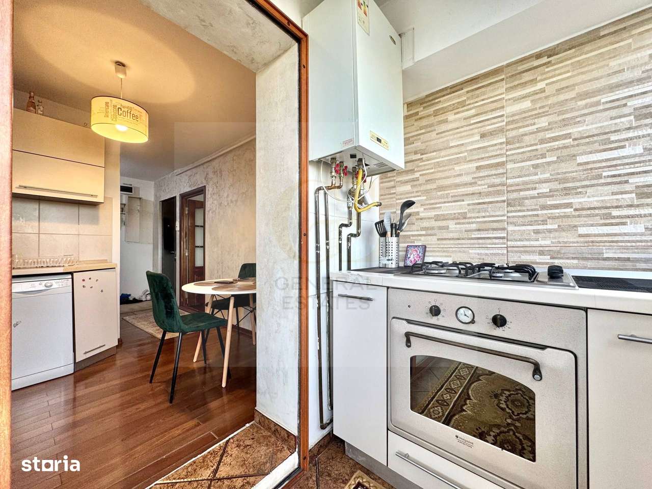 Spre Vânzare apartament cu 3 camere - 72 m.p - Nicolina, Iași - Imagine principală: 5/13