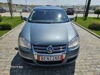 Volkswagen Jetta 1.6 Comfortline - 12