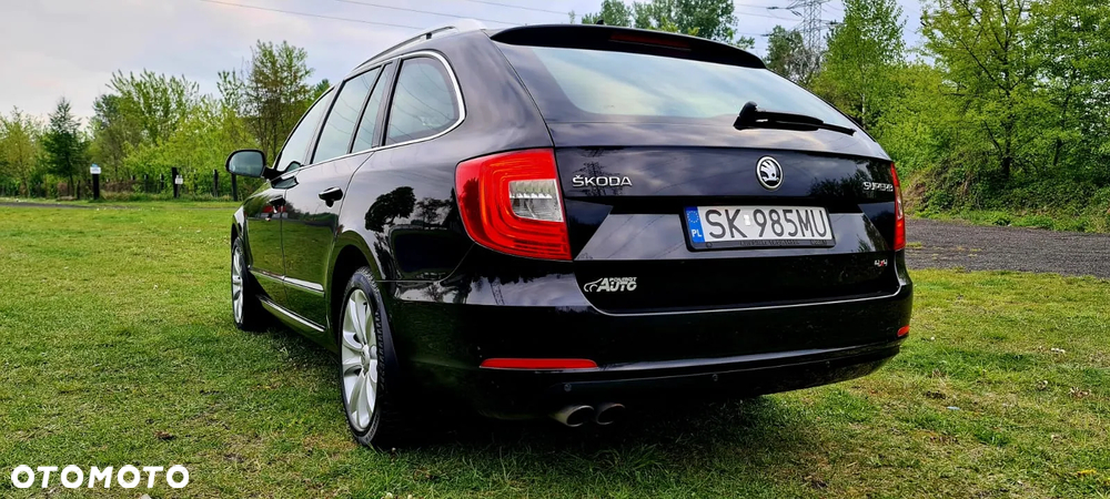 Skoda Superb 2.0 TDI 4x4 Business DSG - 9