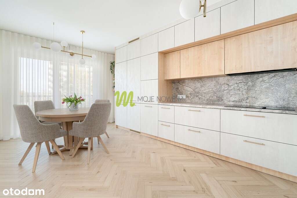 Nowe, wykończone, w cenie 2 miejsca P i komórka