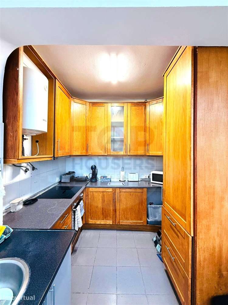 Apartamento T2 Renovado com Terraço em Olhão (sem elevador) – Pronto a-7