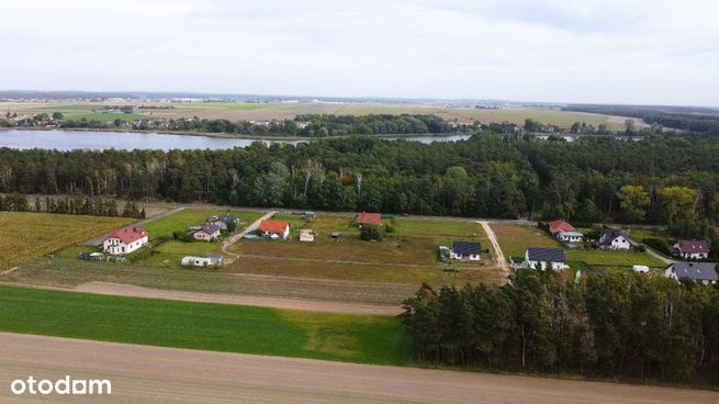 Działki nad jeziorem, zabudowa jednorodzinna