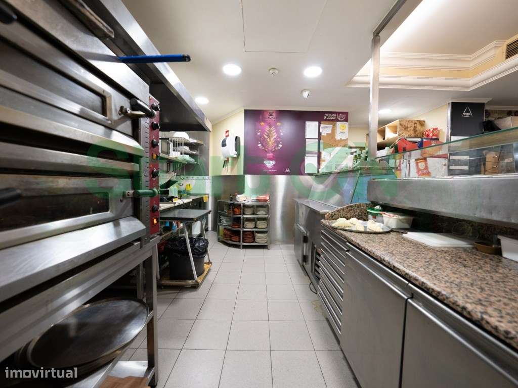 Venda de Imóvel Comercial Excelente Oportunidade de Investimento em...-9