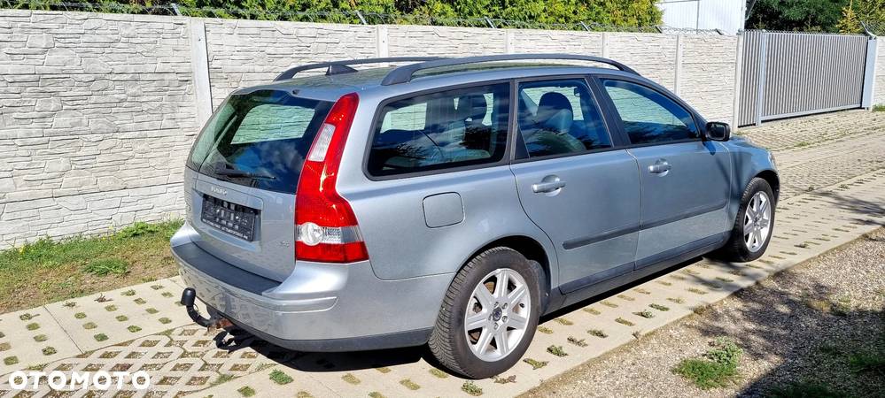 Volvo V50 2.4 - 6