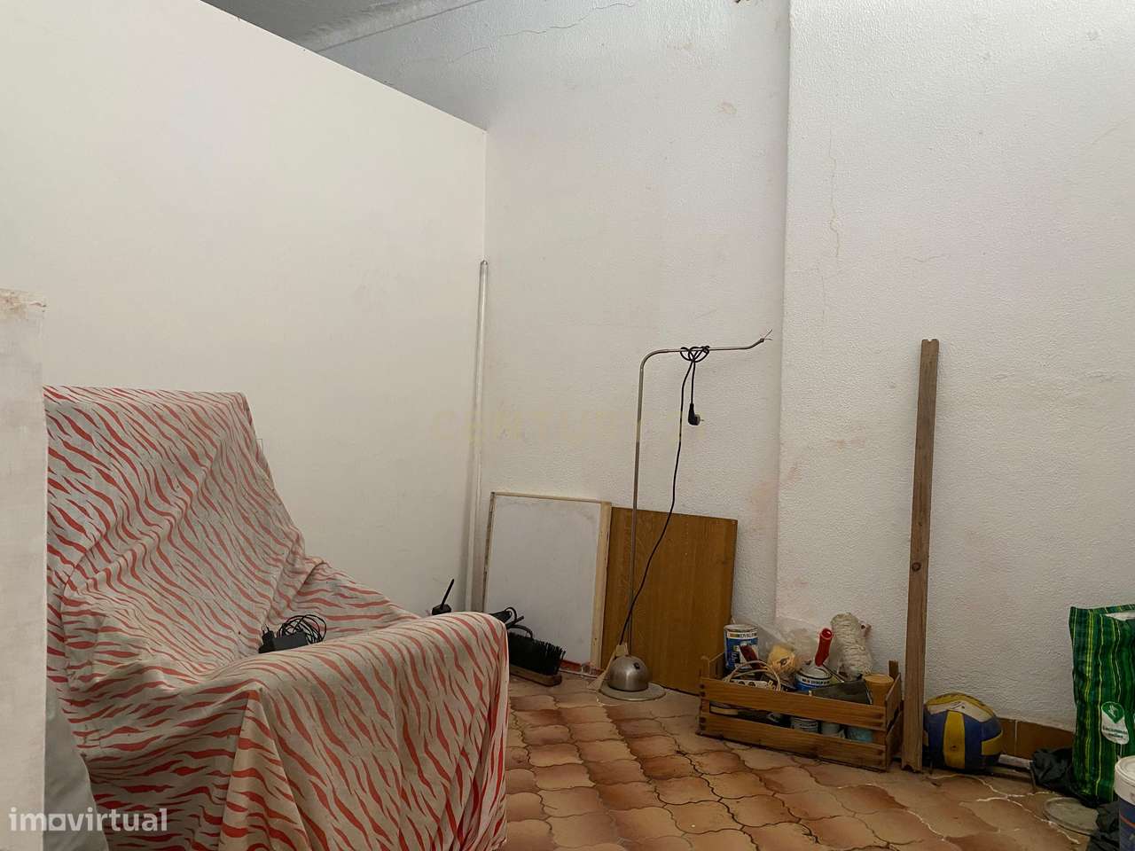 OPORTUNIDADE INVESTIMENTO! Prédio 2 pisos em zona histórica | Miradour - Grande imagem: 5/17