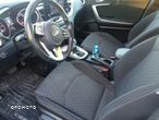 Kia Ceed 1.6 CRDi mHEV Business Line DCT - 13