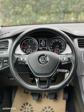 Volkswagen Golf 1.6 TDI BlueMotion Technology Lounge - 27