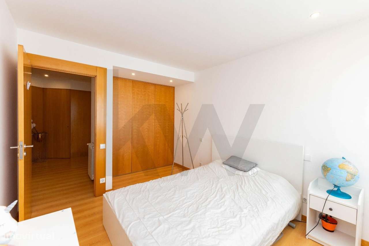 Apartamento T4 com garagem em Mourões, Póvoa de Varzim-22