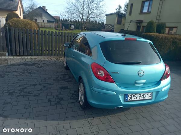 Opel Corsa 1.4 16V Color Edition - 8