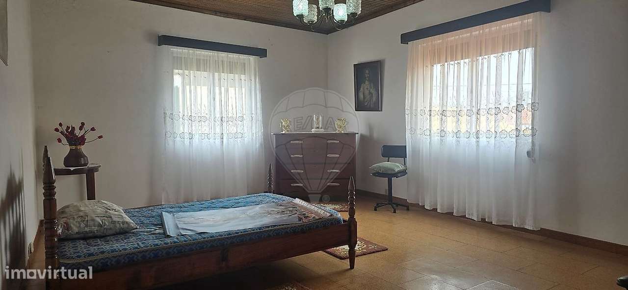 Moradia T5 para venda-23