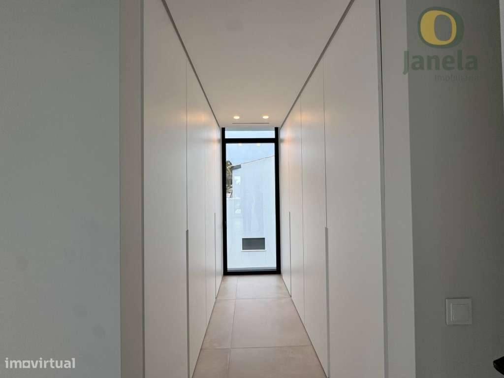 Moradia T4 de Luxo com Piscina, em Primeira Linha de Golfe, Vilamoura-28