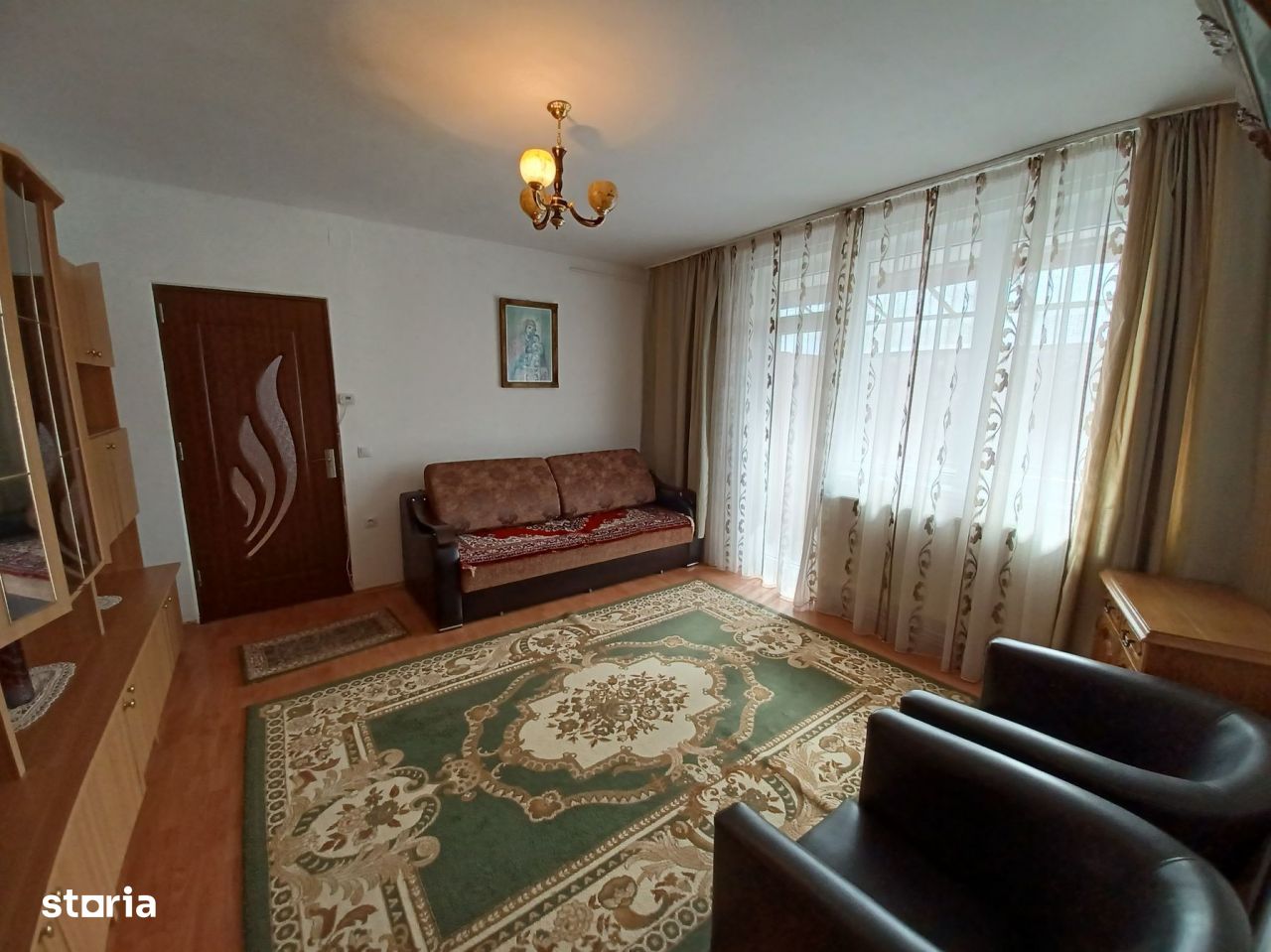 3 camere, balcon, orientat Sud, Gheorgheni, zona Transylvania Collage