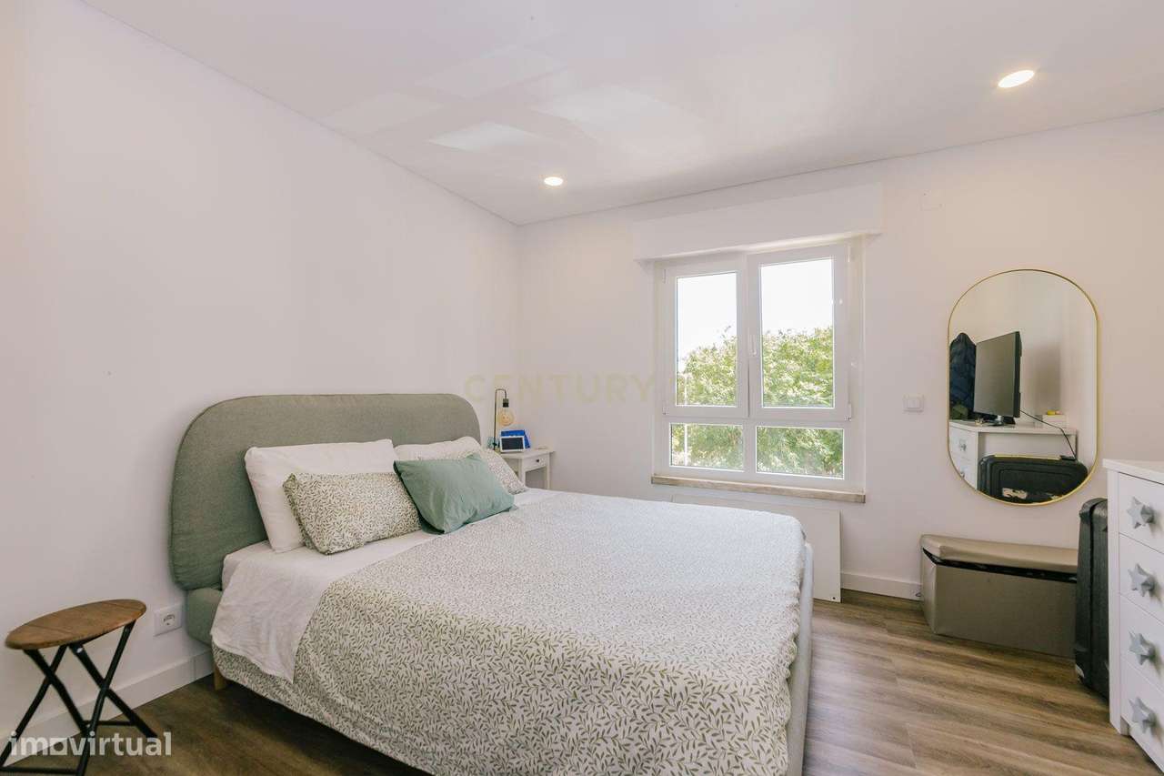 Apartamento Renovado em Santa Iria de Azoia T2 com Elevador - Grande imagem: 5/16