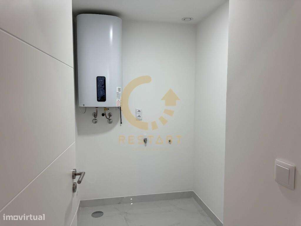 Apartamento T1+1 Totalmente Remodelado  Ermesinde-18