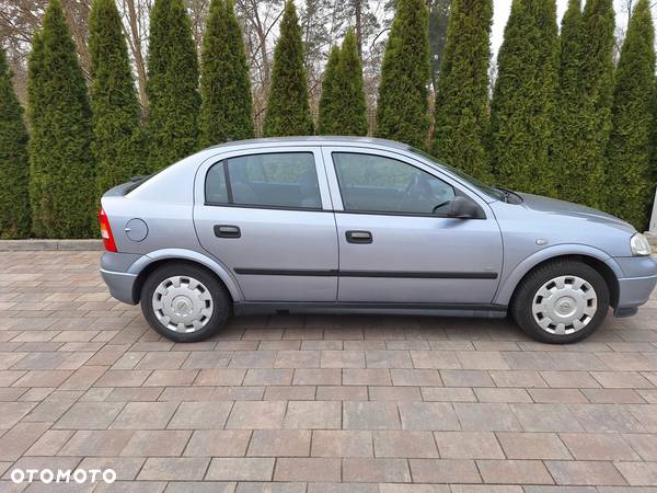 Opel Astra II 1.4 Start - 8