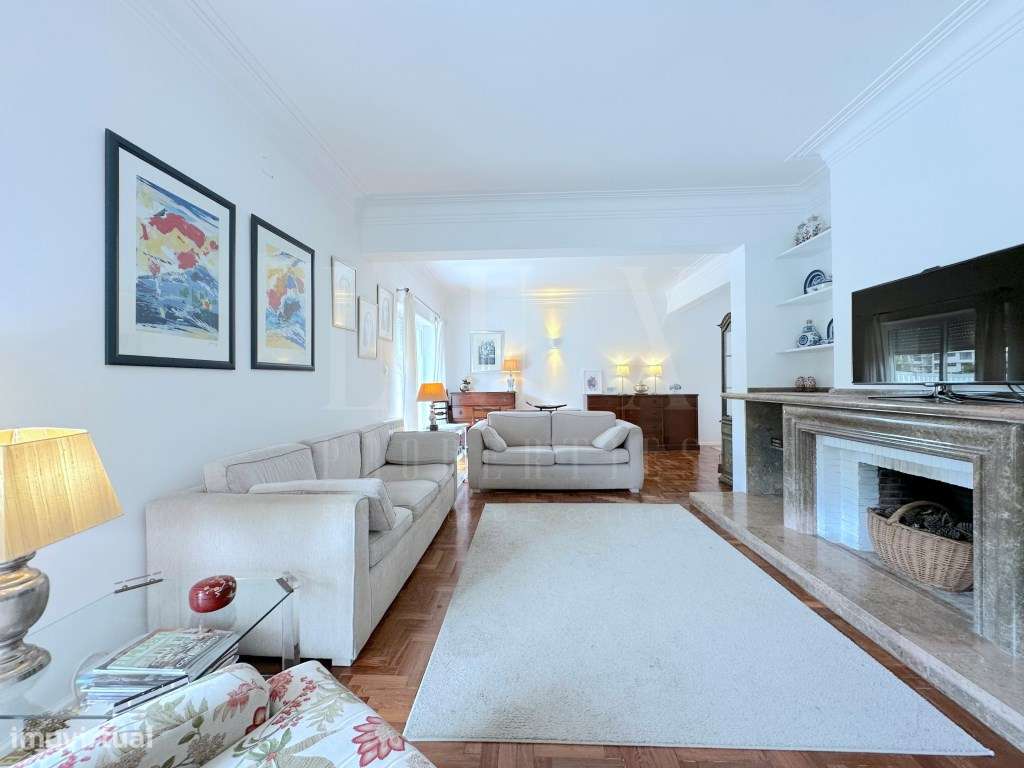 MORADIA DE CHARME EM LOCALIZAÇÃO NOBRE DE CASCAIS-7