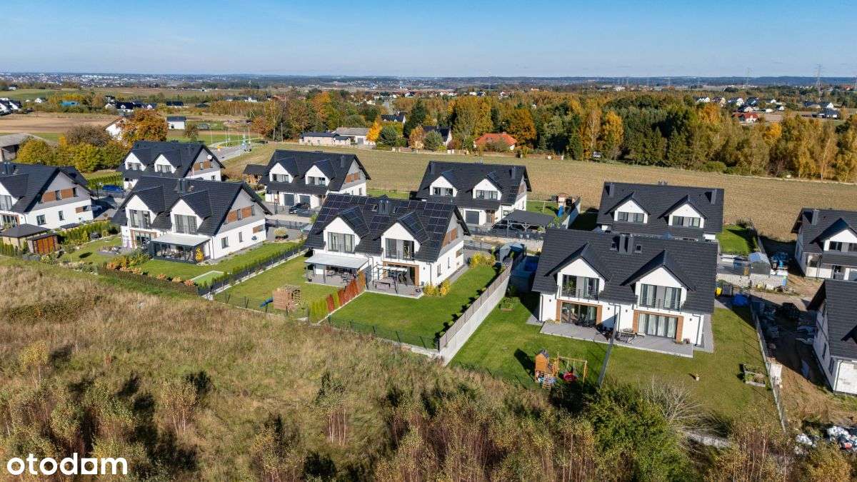 Wprowadź się od razu, Przyjaźń, Bliźniak, PV 5,9-3