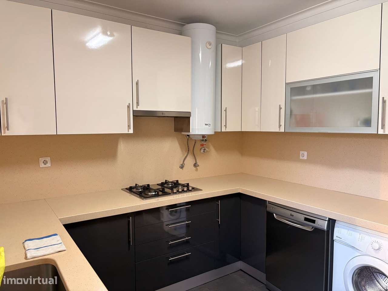Moradia geminada com garagem Bro Além das Vinhas 595.000€-31