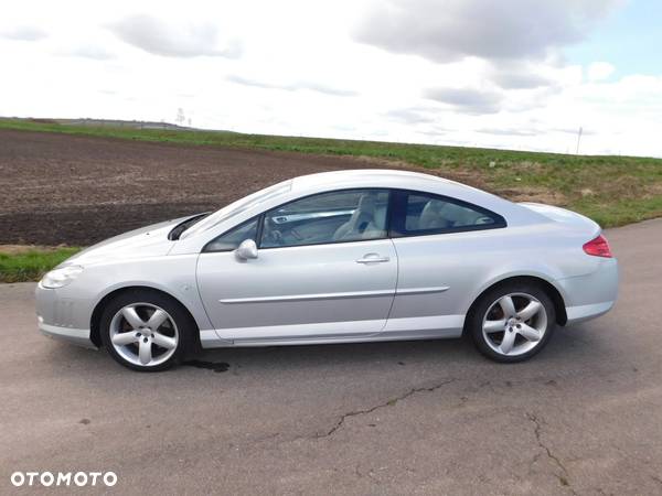 Peugeot 407 2.7HDi V6 Sport - 32