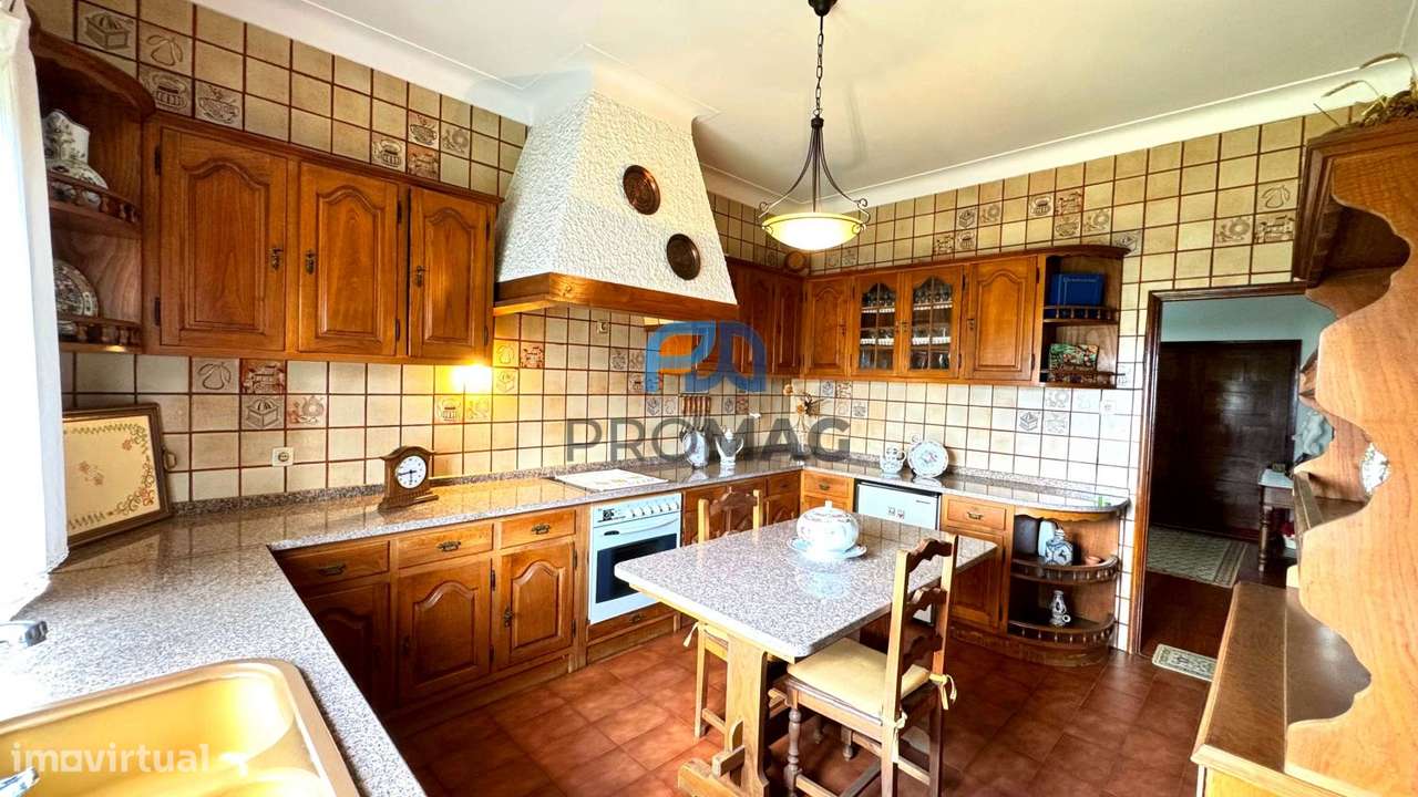 Encantadora Moradia Isolada em Resende-44