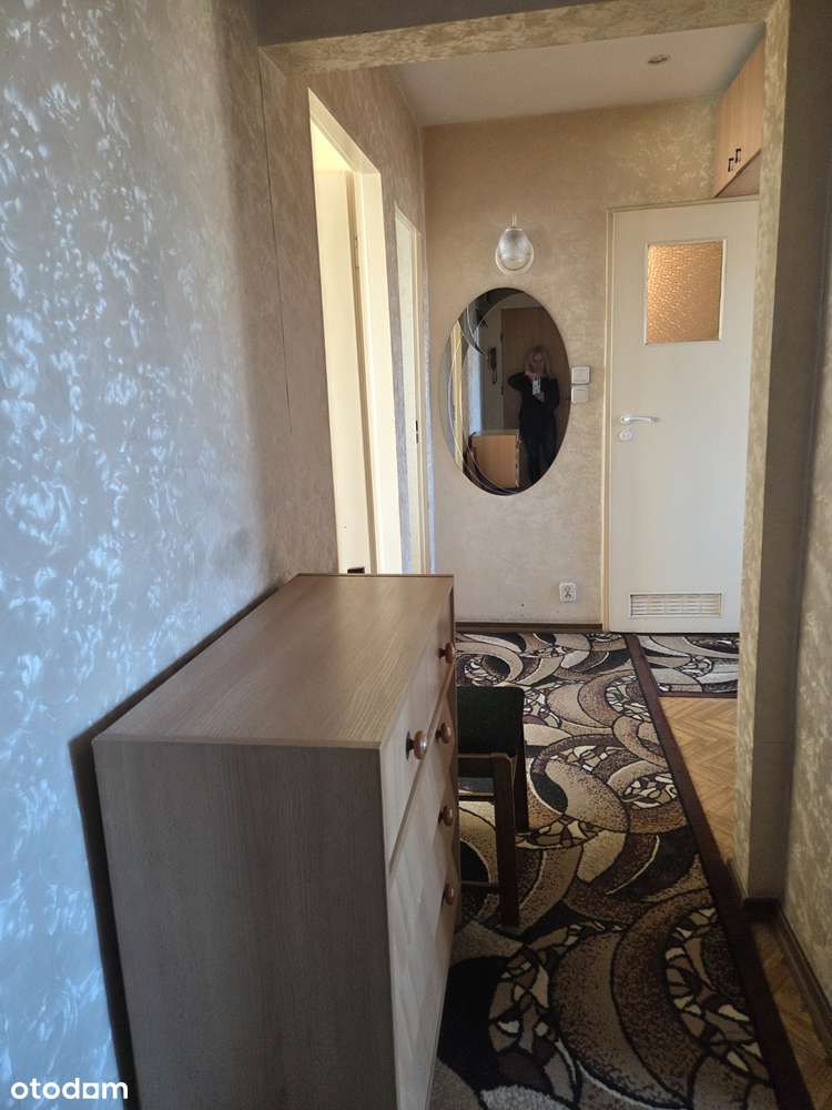 Przestronne mieszkanie z balkonem w centrum - Pełny obrazek: 4/15