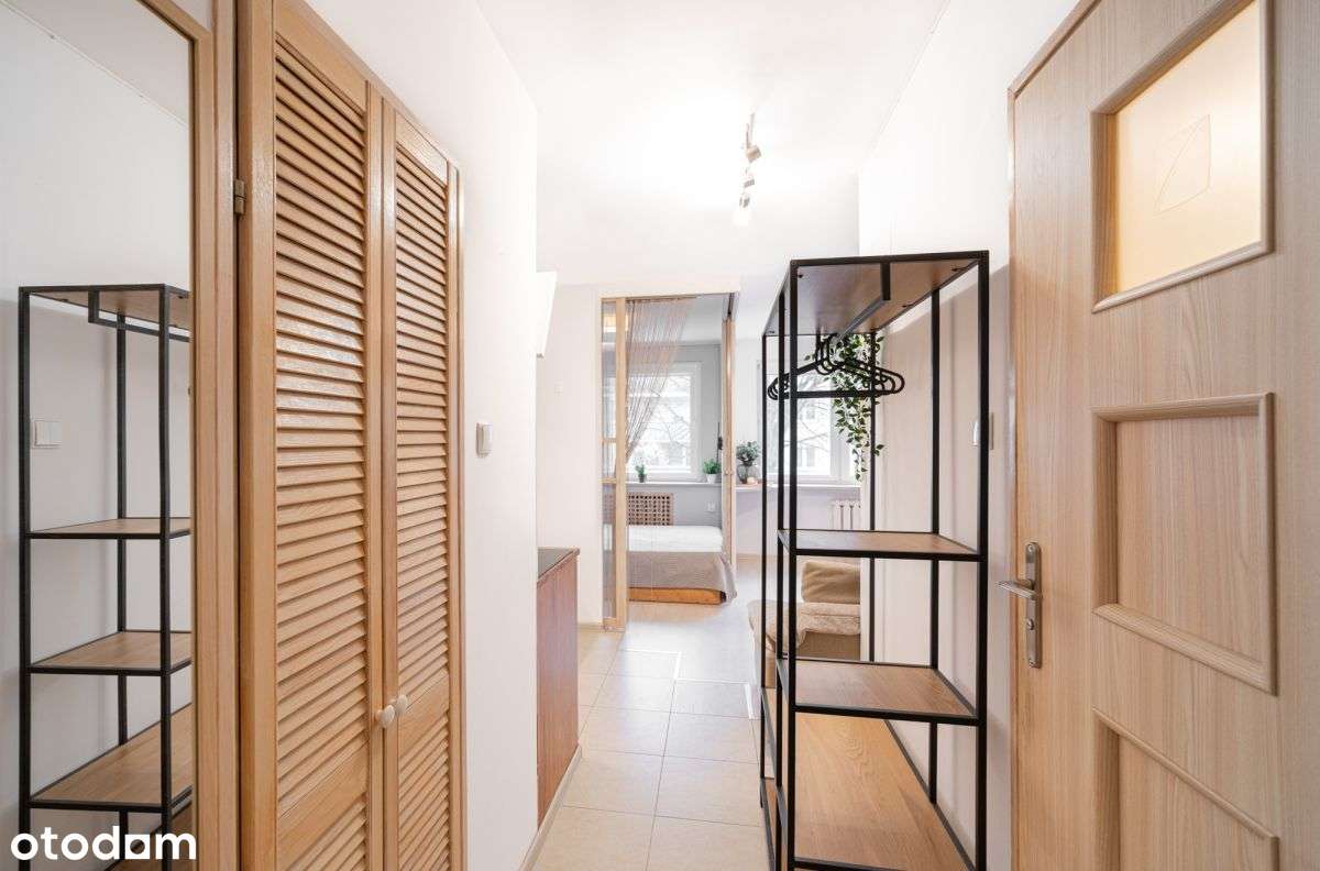 funkcjonalna kawalerka z sypialnią i garderobą! - Pełny obrazek: 2/20