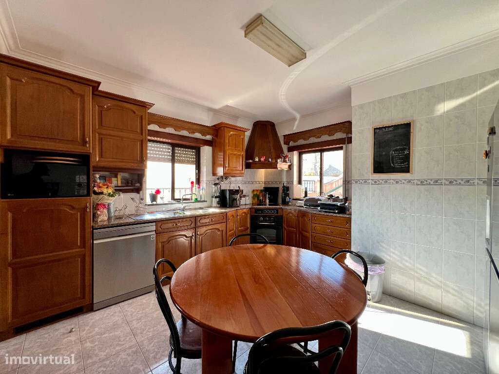 Moradia Isolada M5 com garagem em zona da Ega, Condeixa - Grande imagem: 2/11