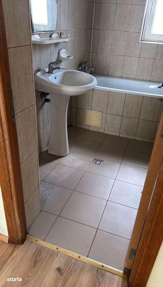 Casa P+1  BCA 6 camere Stadion  Gara. - Imagine principală: 4/11