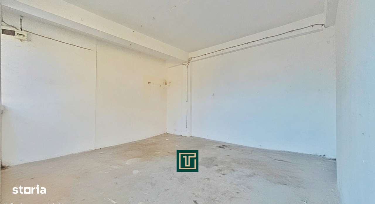 Clădire cu 10 camere în Aradul Nou – ideală pentru investiție/afaceri-1