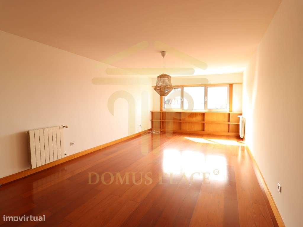 APARTAMENTO T2 COM ELEGÂNCIA, LUZ E LOCALIZAÇÃO PRIVILEGIADA | LEÇA...-0