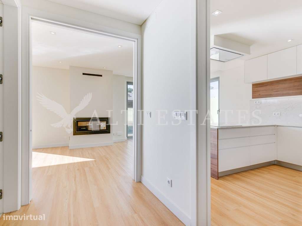 Moradia Contemporânea T4 com Acabamentos Premium e Vista 360º em Mu...-5