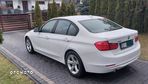 BMW Seria 3 320i xDrive - 3