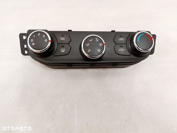 KIA CEED II PANEL KLIMATYZACJI NAWIEWU 97250-A2002 - 1