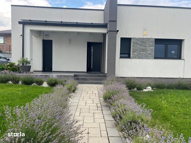 Casă Modernă zona Valea Rusului , strada Căprioarei-10