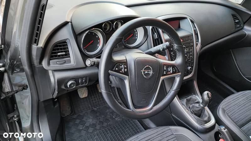 Opel Astra IV 1.4 T Enjoy EU6 - 4