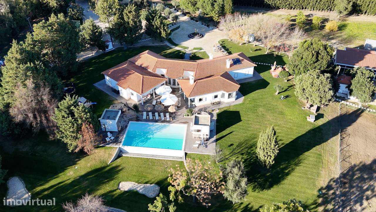 Moradia Exclusiva em Palmela – Conforto, Privacidade e Natureza - Grande imagem: 1/60