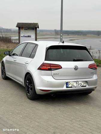 Volkswagen Golf 1.6 TDI BlueMotion Technology Trendline - 21