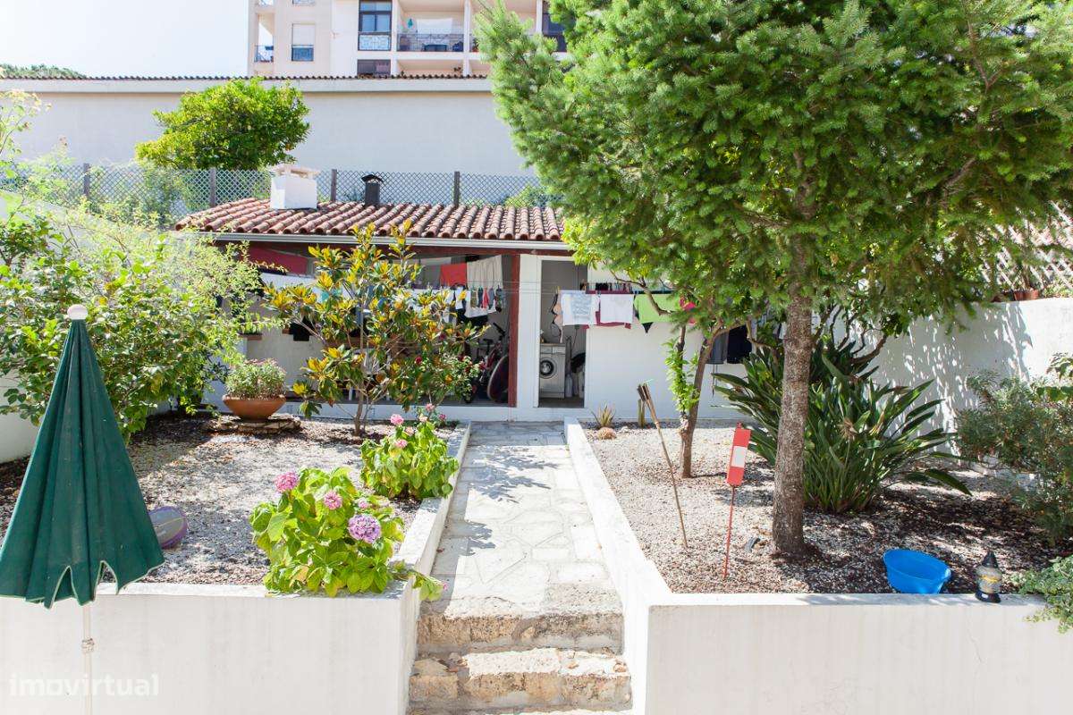 Quarto - localizado em  Coimbra - Grande imagem: 3/8