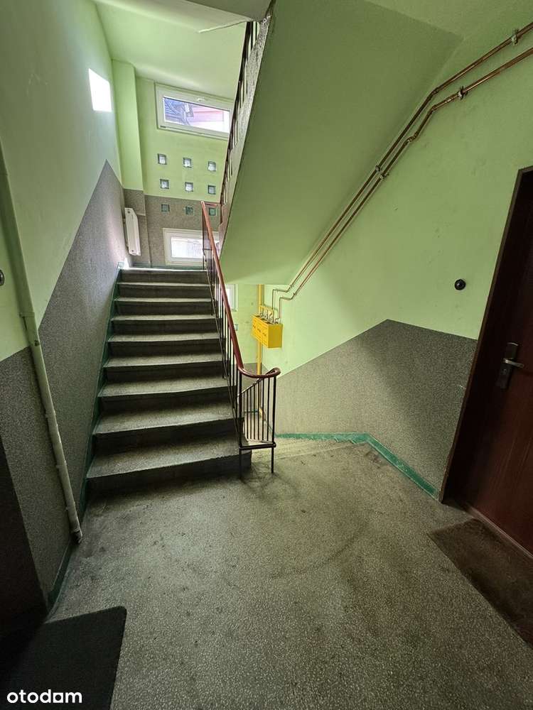 Duży salon, balkon, centrum, ogrzewanie gazowe-8