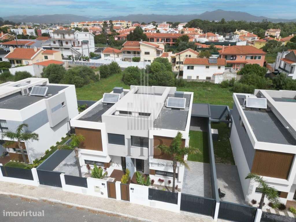 Moradia T3 com Jardim em Bicesse | Cascais-42